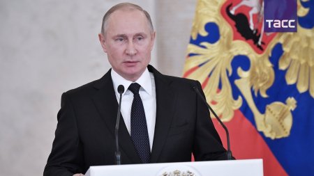Путин: Россия внесла решающий вклад в разгром террористов в Сирии