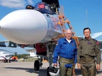 Командующий ВВС Мьянмы провел "тест-драйв" истребителя Су-30СМ