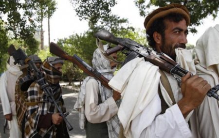 Более 90 военных погибли в боях с талибами в Афганистане