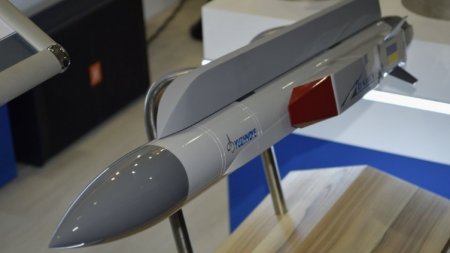 Новая украинская ракета «Блискавка»