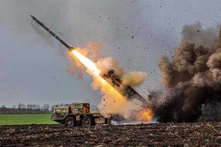 Армия России уничтожила хранилища боеприпасов к HIMARS и М777, огромный скл ...