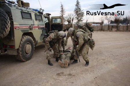 «Отважные» спасли от страшной смерти раненого украинского боевика (ВИДЕО)