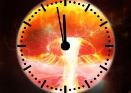 Реальность ядерной войны: сколько секунд осталось до полуночи?