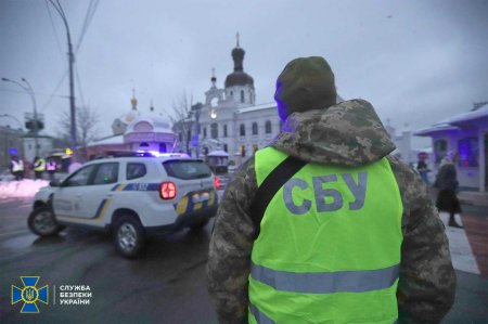 СБУ продолжает операцию по захвату православной церкви (ФОТО)
